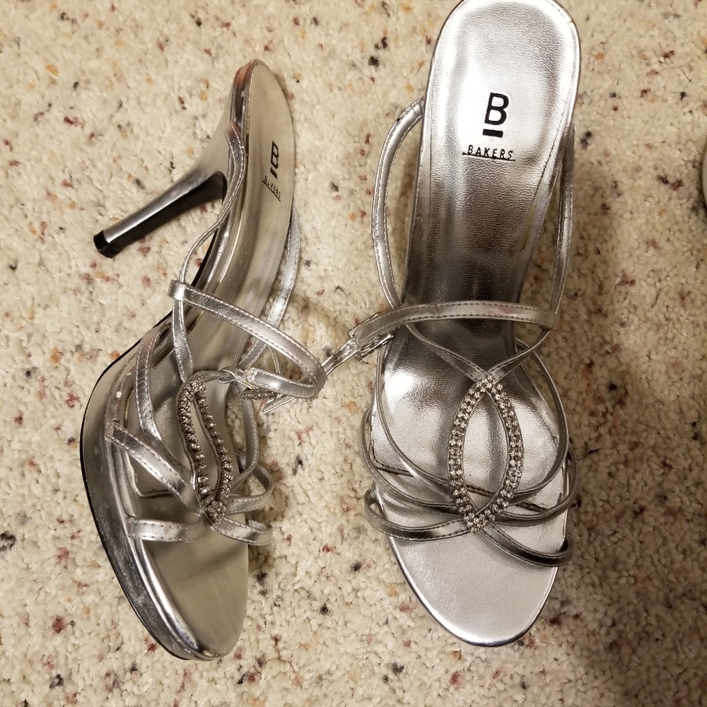 Bakers heel size 8.5
